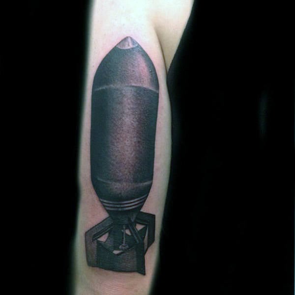 tatuaje bomba 118