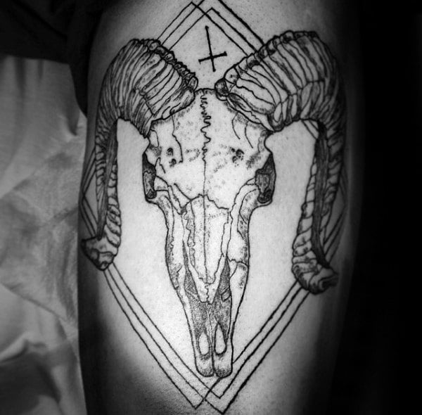tatuaje carnero 130