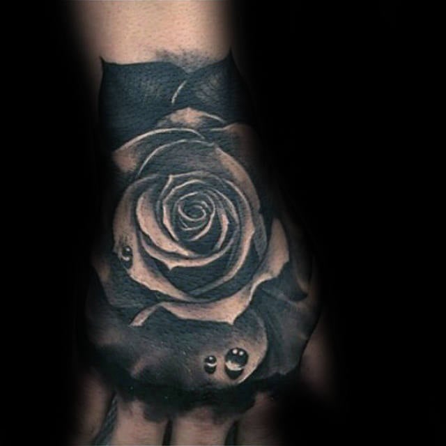 tatuaje rosa negra 145