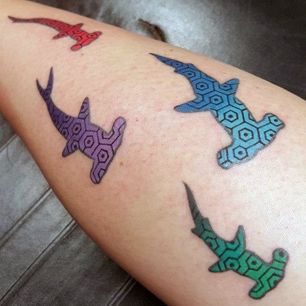 tatuaje tiburon martillo 16