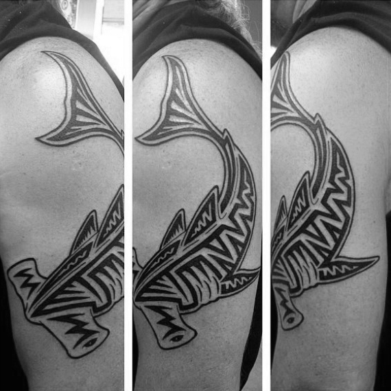 tatuaje tiburon martillo 175