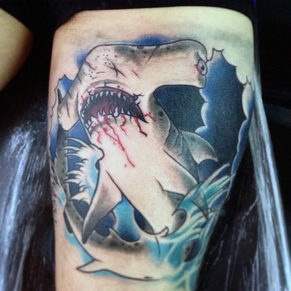 tatuaje tiburon martillo 91