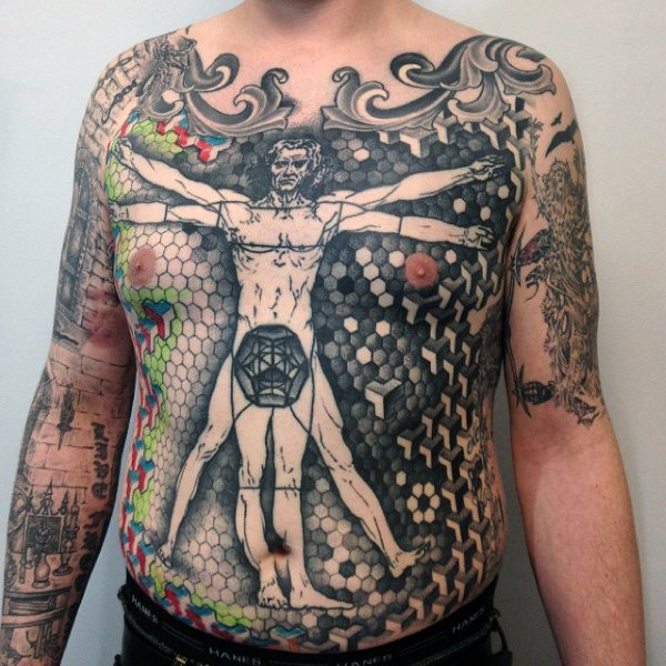 tatuaje hombre vitruvio 39