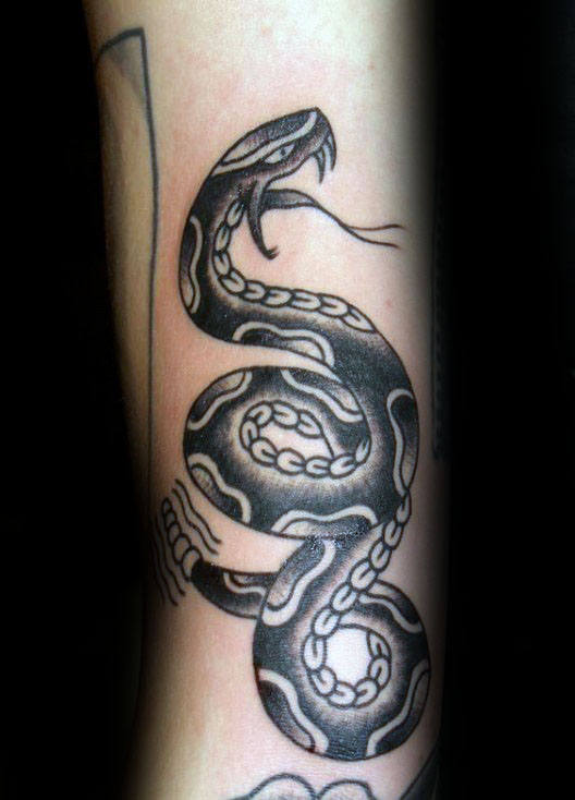 tatuaje serpiente cascabel 09