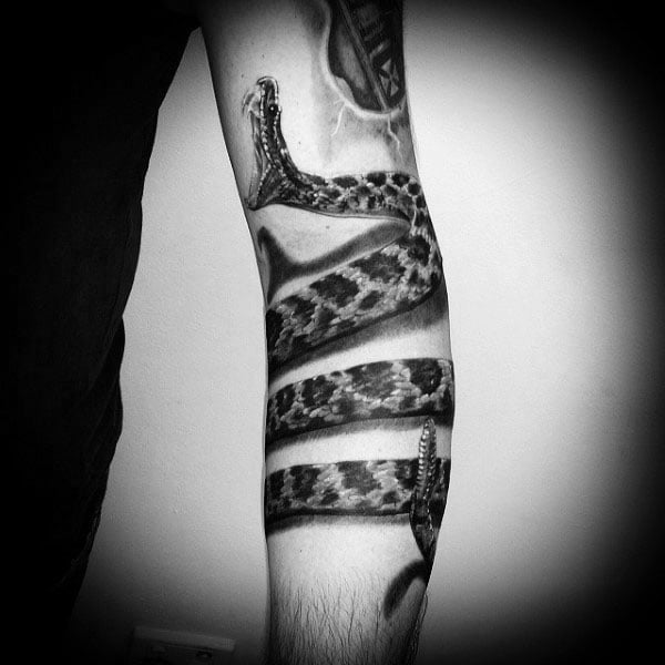 tatuaje serpiente cascabel 91