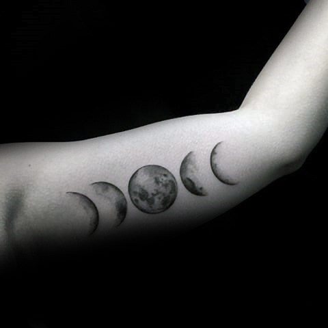 tatuaje fases luna 47