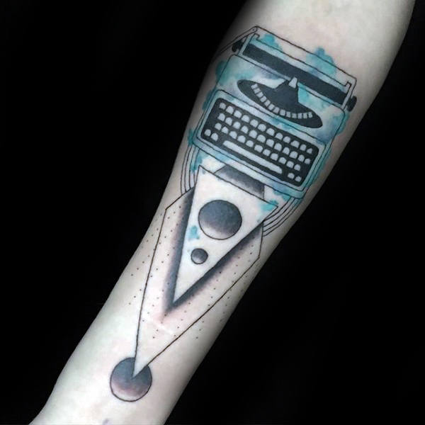 tatuaje maquina de escribir 03