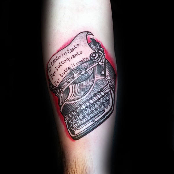 tatuaje maquina de escribir 81