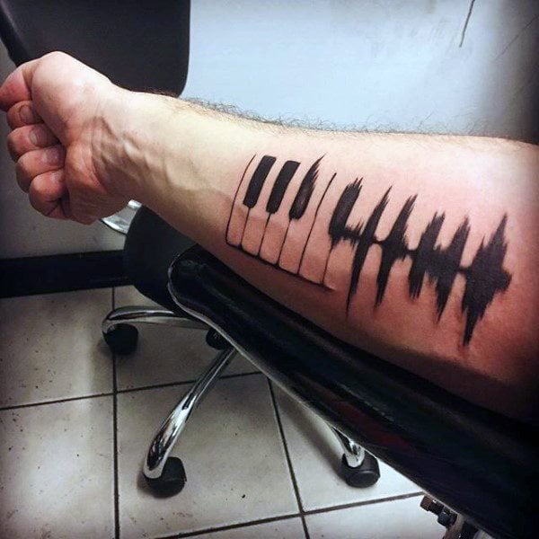 tatuaje piano teclado 117