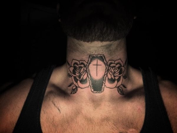 tatuaje cuello 549
