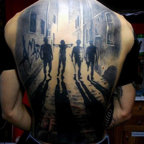 tatuaje espalda 553