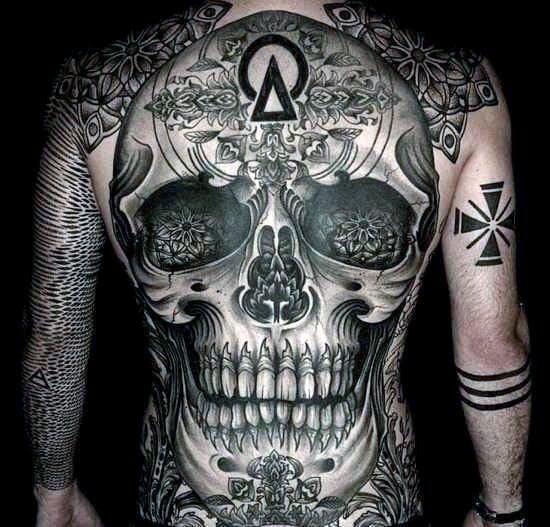 tatuaje espalda 945