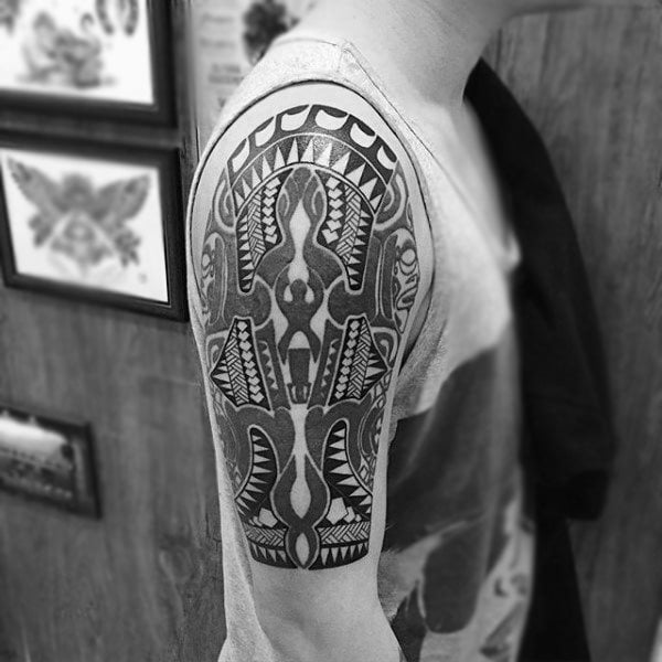 tatuaje maori 357