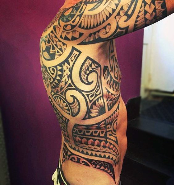 tatuaje maori 373