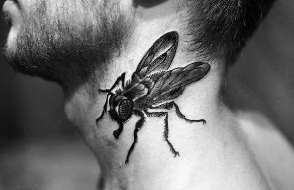 tatuaje mosca 100