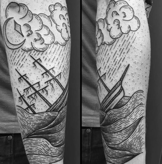 tatuaje barco hundiendose para hombre 25