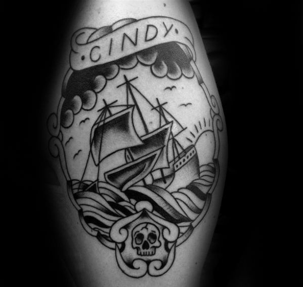 tatuaje barco hundiendose para hombre 37