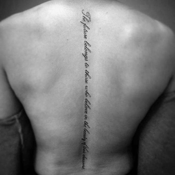 tatuaje columna vertebral para hombre 54