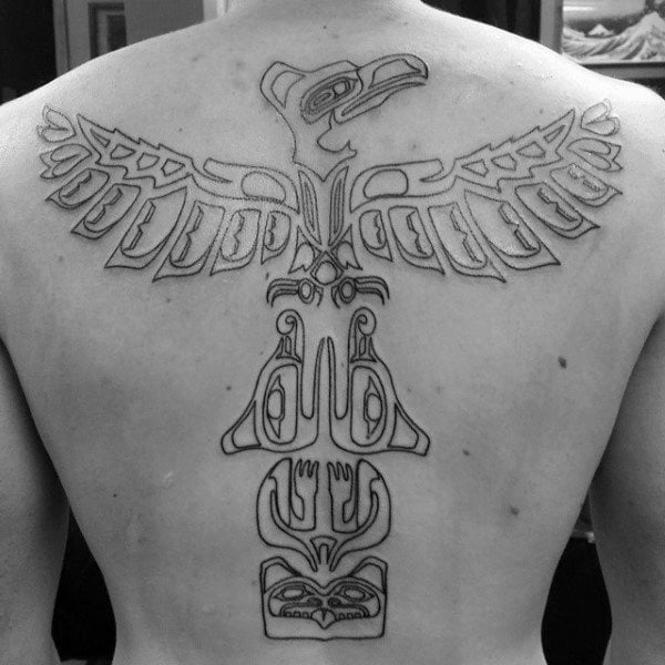 tatuaje columna vertebral para hombre 70