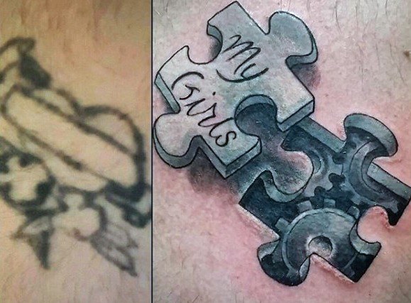 tatuaje cubrir otro en el pecho 29