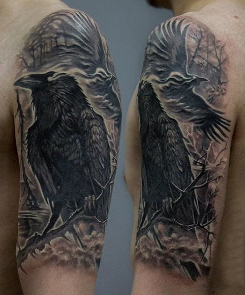 tatuaje cuervo negro para hombre 109