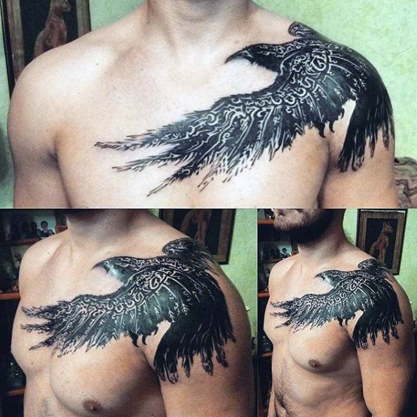tatuaje cuervo negro para hombre 29