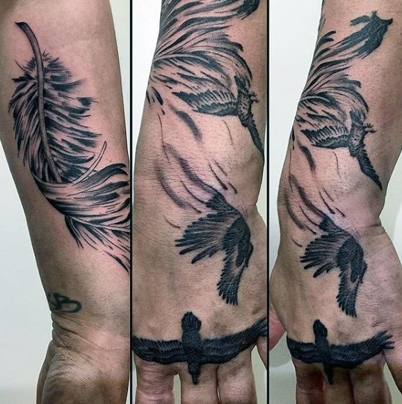 tatuaje cuervo negro para hombre 31