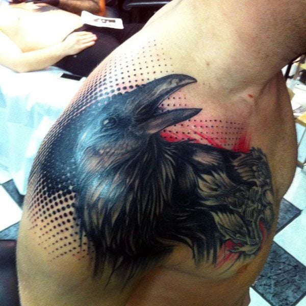 tatuaje cuervo negro para hombre 43