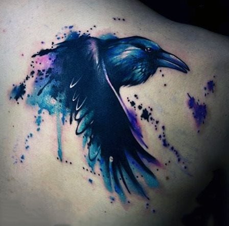 tatuaje cuervo negro para hombre 94