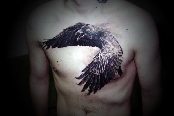 tatuaje cuervo para hombre 07