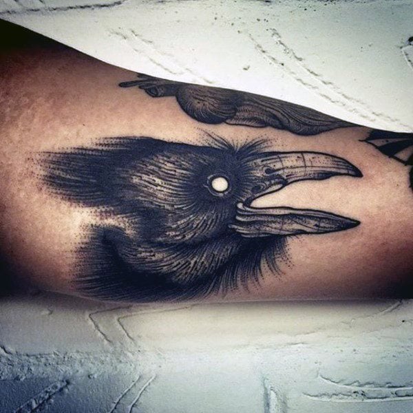 tatuaje cuervo para hombre 27