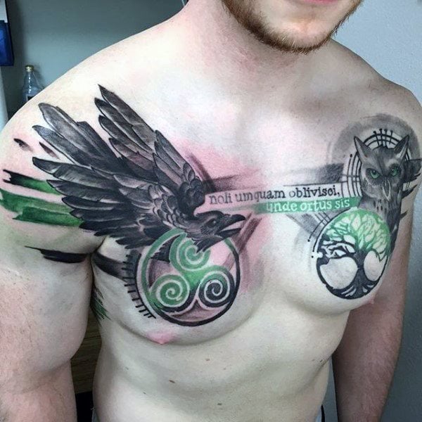 tatuaje cuervo para hombre 36
