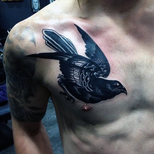 tatuaje cuervo para hombre 68