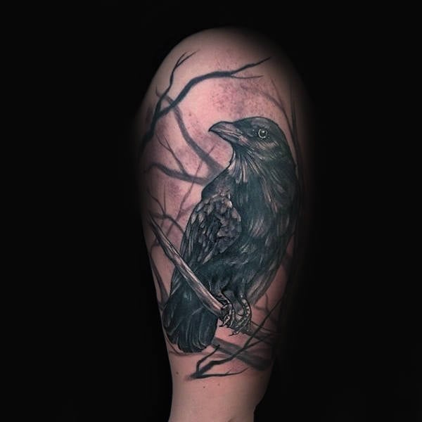 tatuaje cuervo para hombre 85