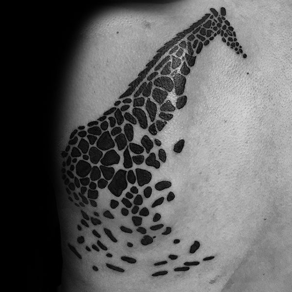 tatuaje jirafa para hombre 21