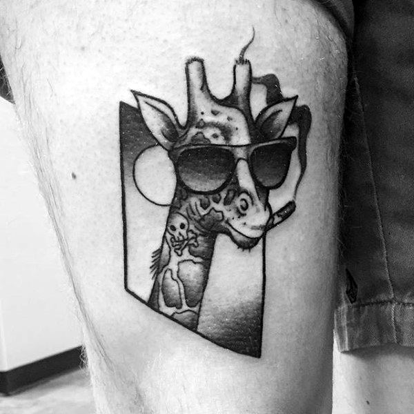tatuaje jirafa para hombre 34