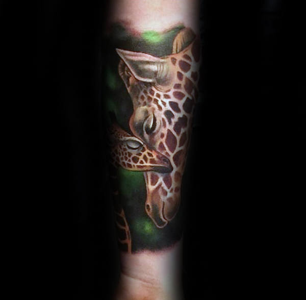 tatuaje jirafa para hombre 44