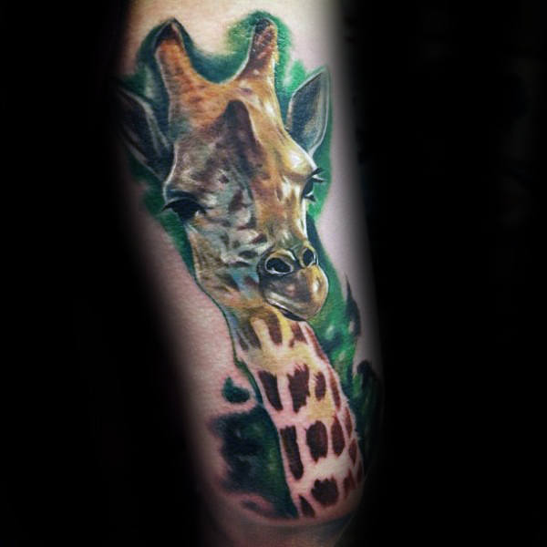 tatuaje jirafa para hombre 65