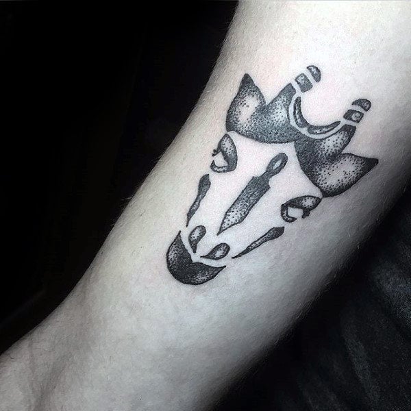 tatuaje jirafa para hombre 73