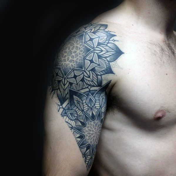 tatuaje mandala para hombre 18