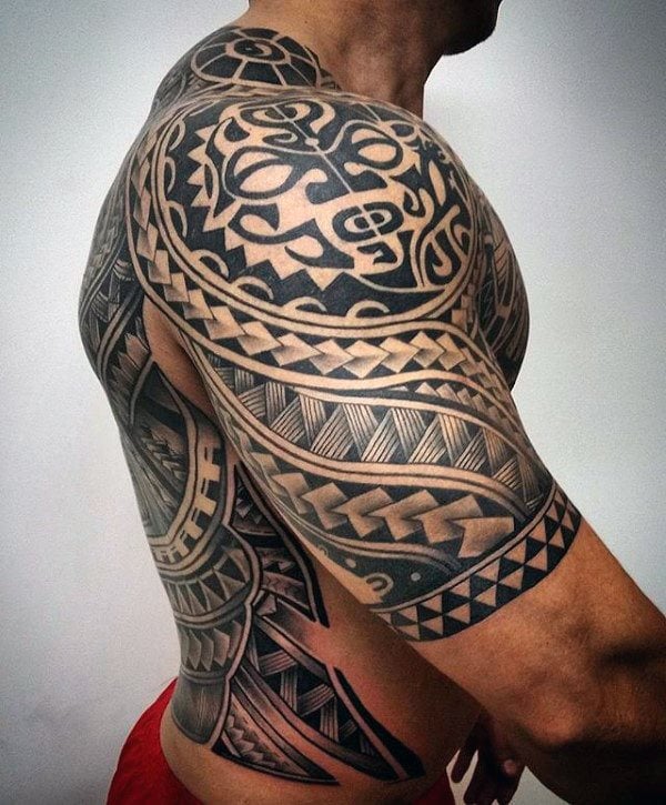tatuaje media manga tribal para hombre 69