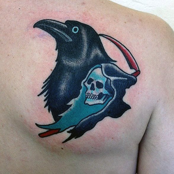 tatuaje tradicional cuervo para hombre 23