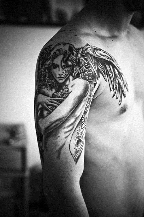 tatuaje angel 82