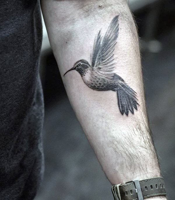 tatuaje colibri 786