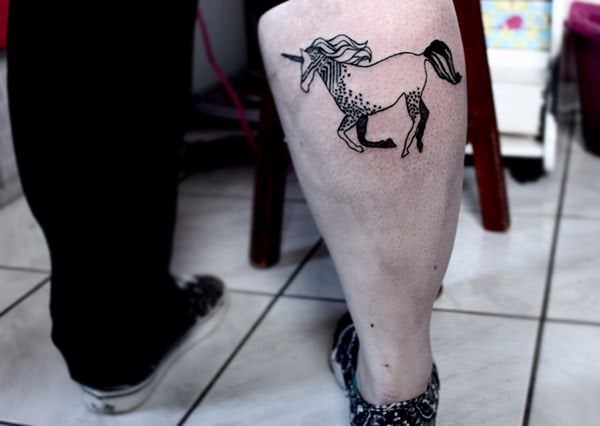 tatuaje unicornio 102