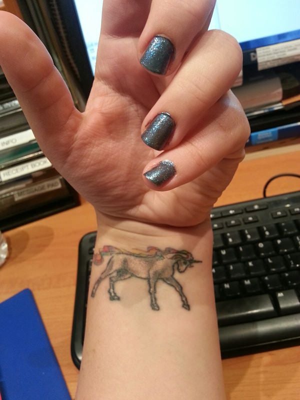 tatuaje unicornio 142