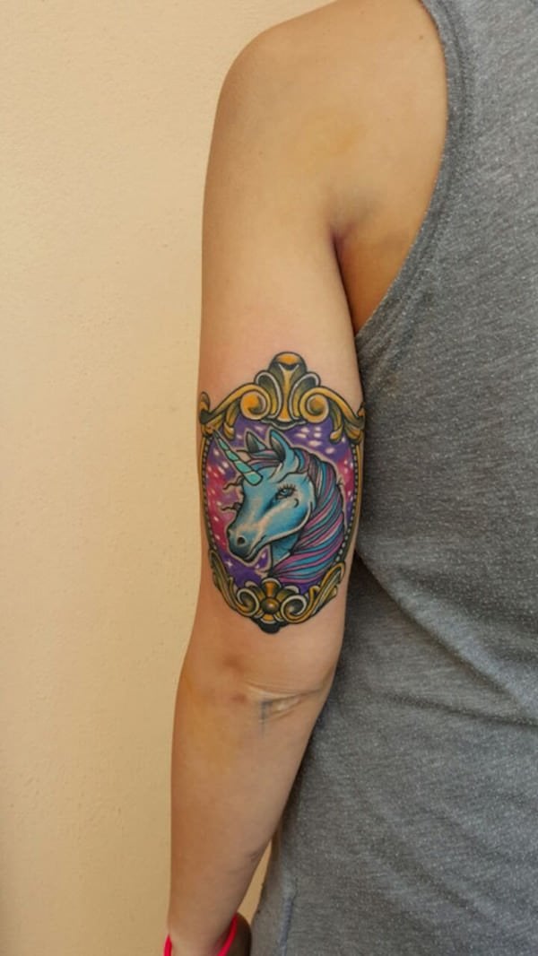 tatuaje unicornio 318