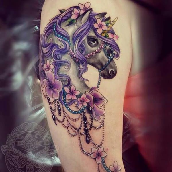 tatuaje unicornio 322