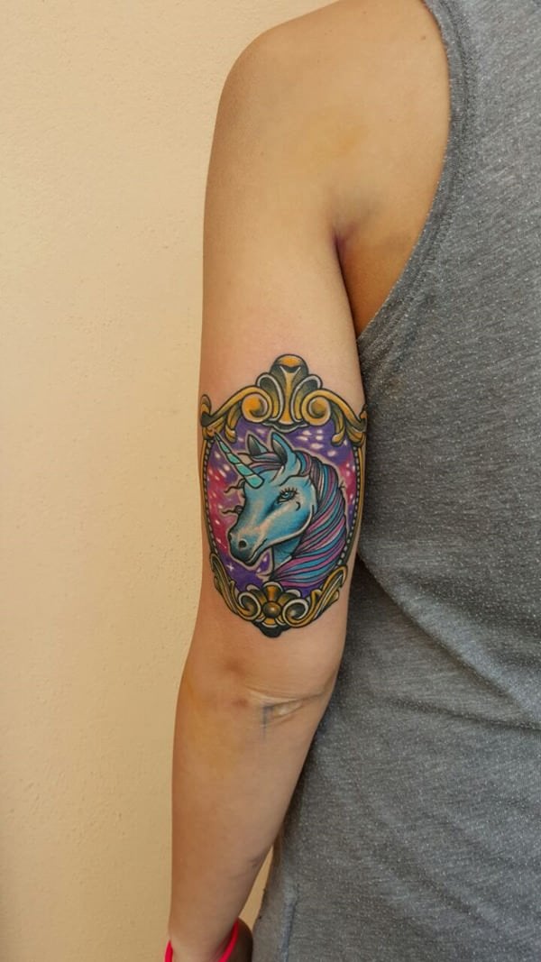 tatuaje unicornio 406
