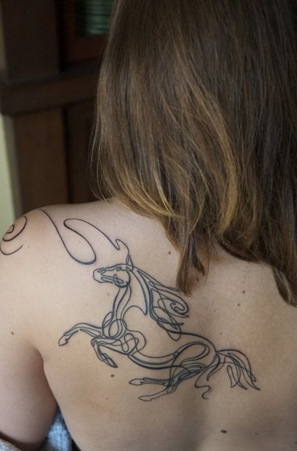 tatuaje caballo 242